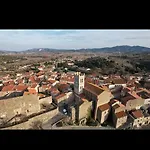 A L' Estiu Panzió Latour-de-France