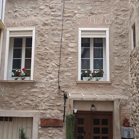 A L' Estiu Bed & Breakfast *