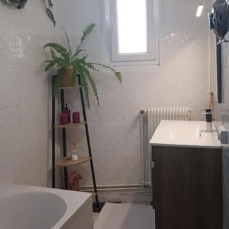 Bed & Breakfast A L' Estiu Latour-de-France
